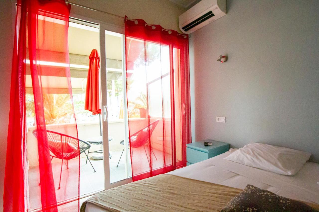 Logis Hotel Restaurant Le Kalliste Hyères Dış mekan fotoğraf