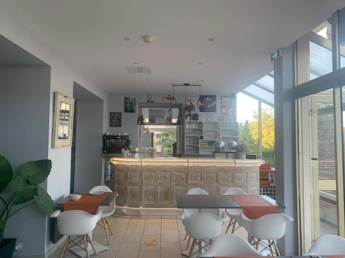 Logis Hotel Restaurant Le Kalliste Hyères Dış mekan fotoğraf