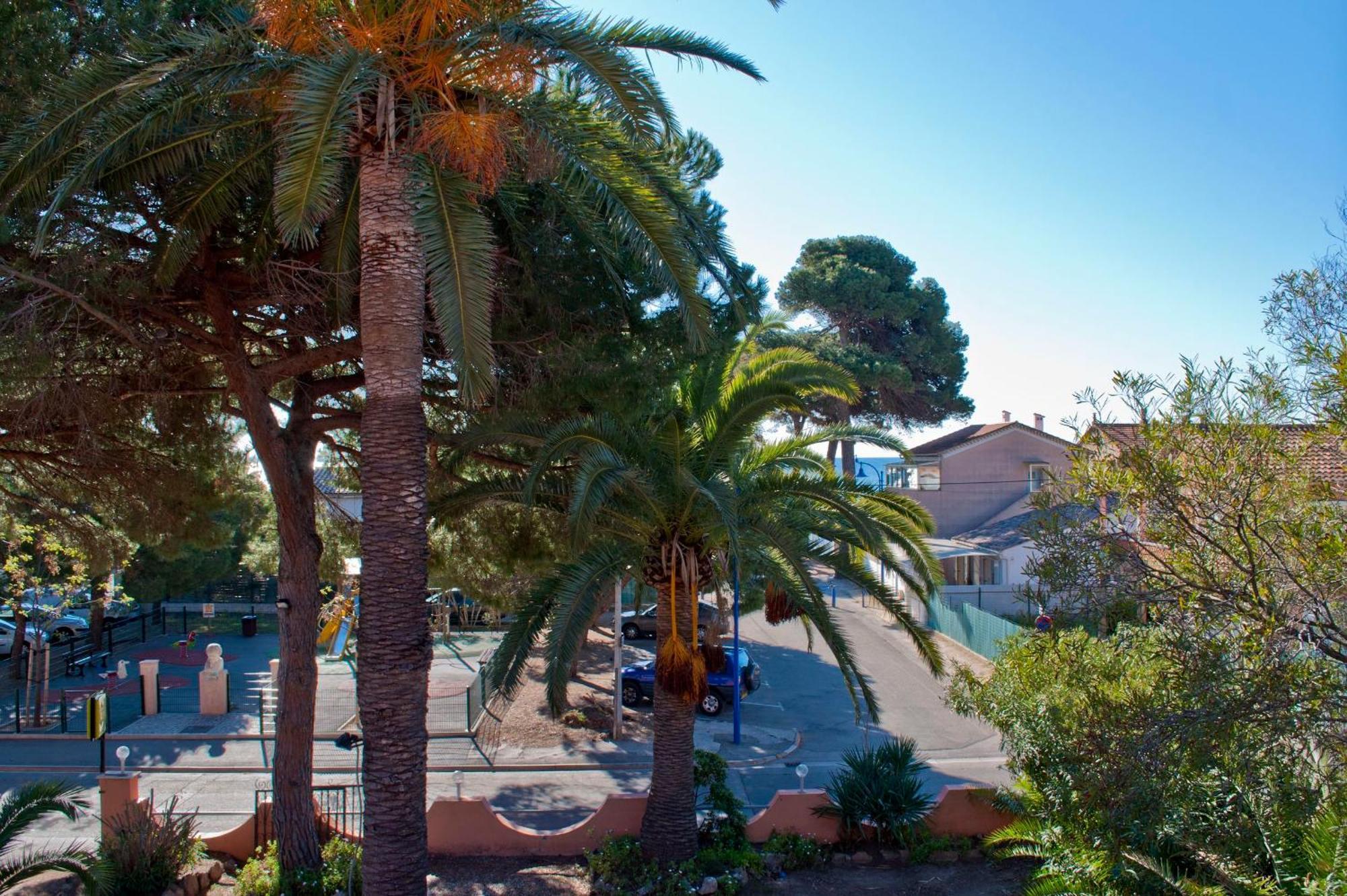 Logis Hotel Restaurant Le Kalliste Hyères Dış mekan fotoğraf