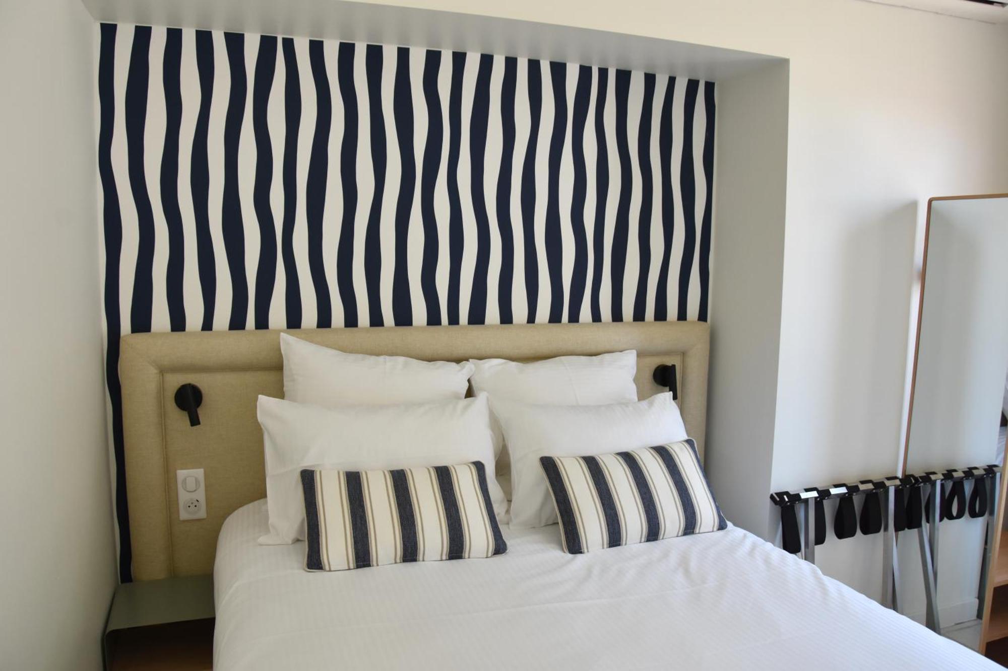 Logis Hotel Restaurant Le Kalliste Hyères Dış mekan fotoğraf