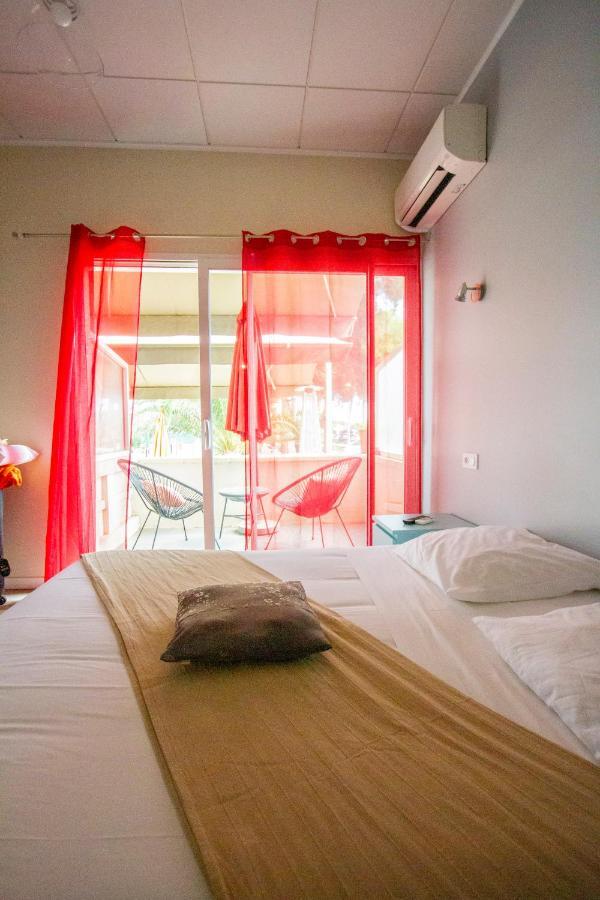 Logis Hotel Restaurant Le Kalliste Hyères Dış mekan fotoğraf